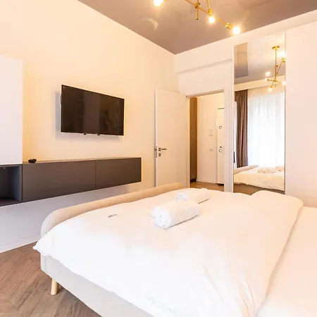 Cristalrent Nord Residence 艾福雷诺德